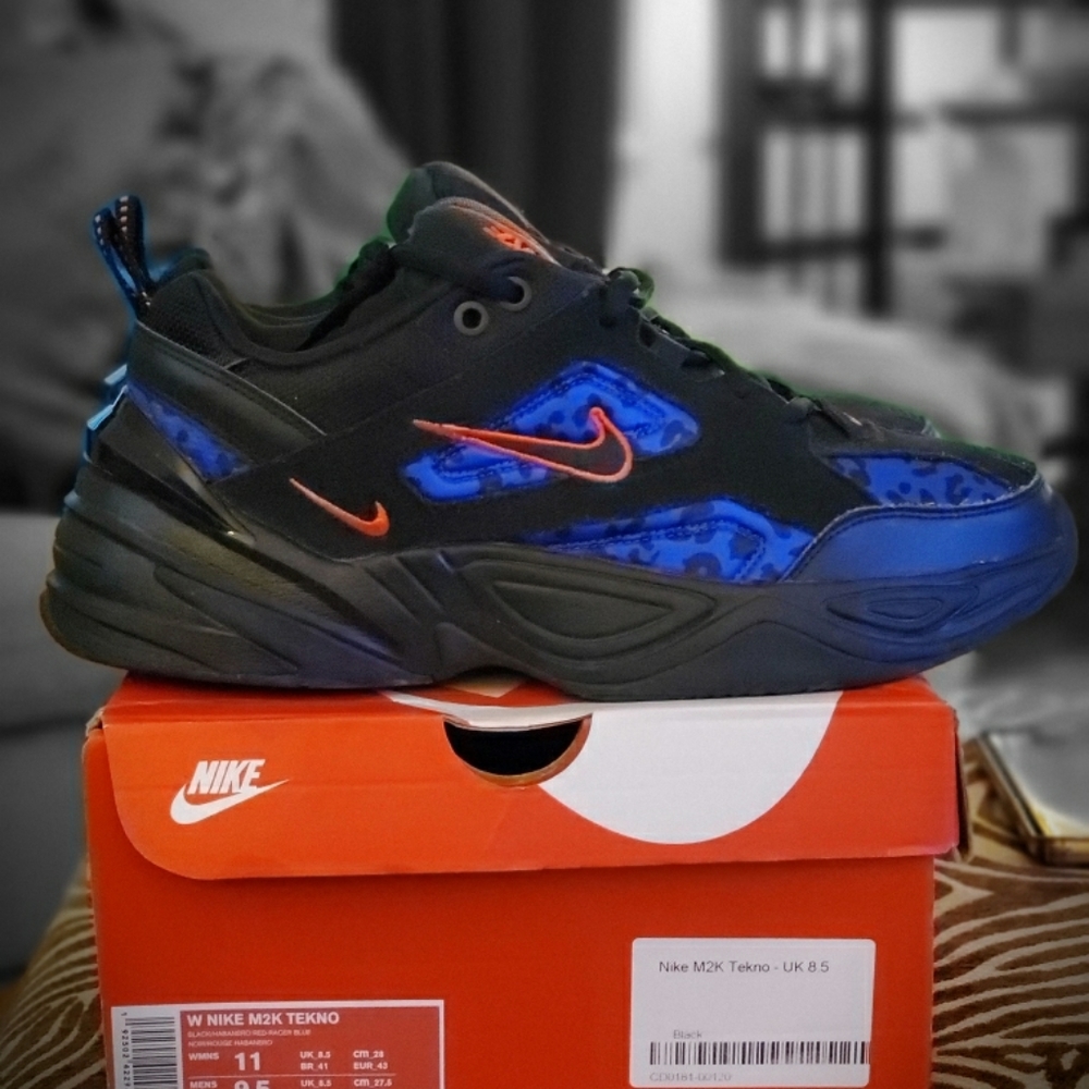 Nike Tekno